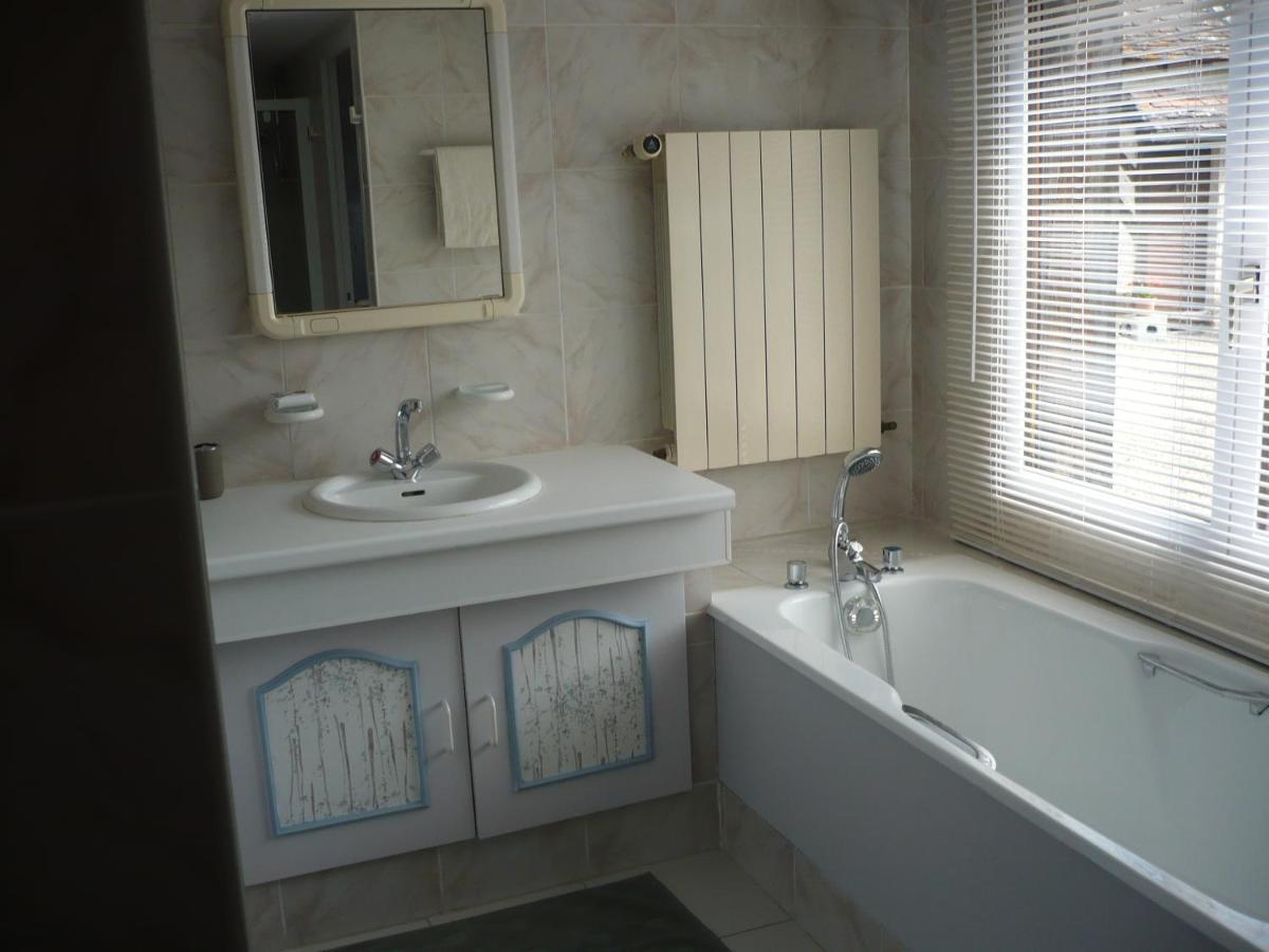 B&B Gilclau Saint-Martial-d'Artenset Buitenkant foto