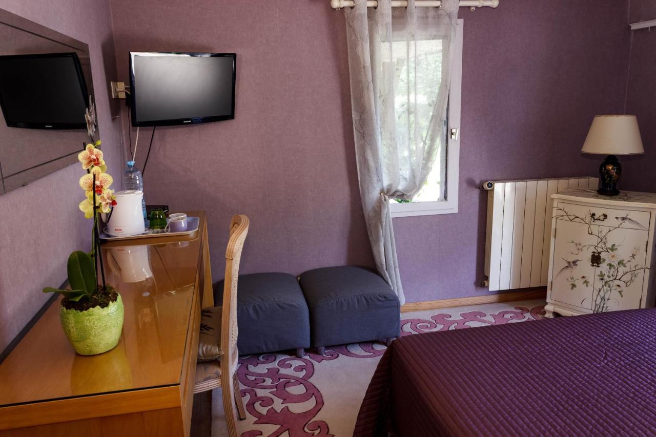 B&B Gilclau Saint-Martial-d'Artenset Buitenkant foto